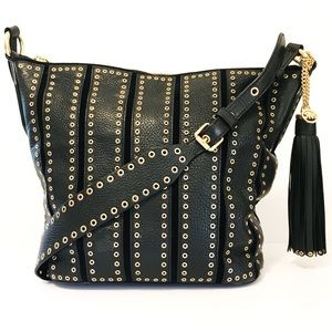 Michael Kors Brooklyn Grommet Feed Bag in Black